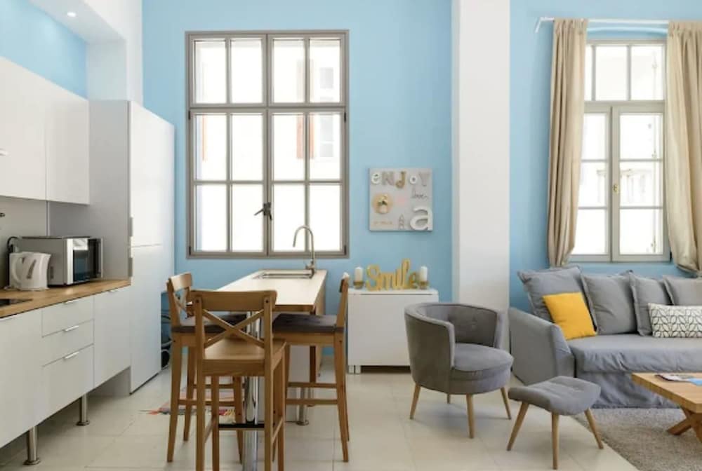 Sweethome26 - Hayarkon with Terrace