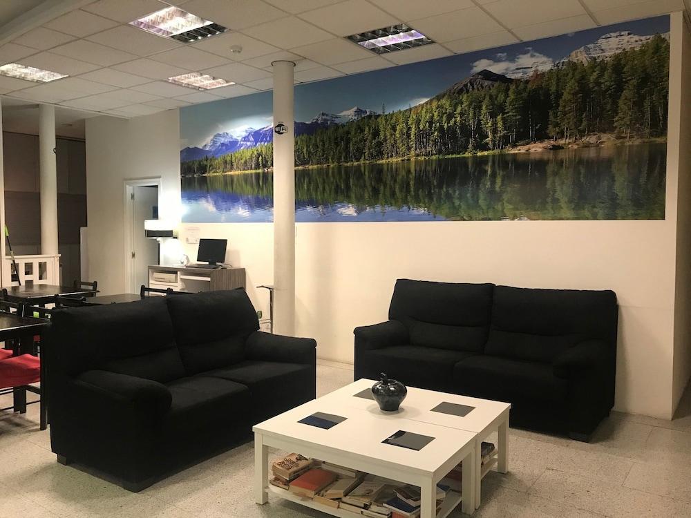 Hostel Entresueños Logroño