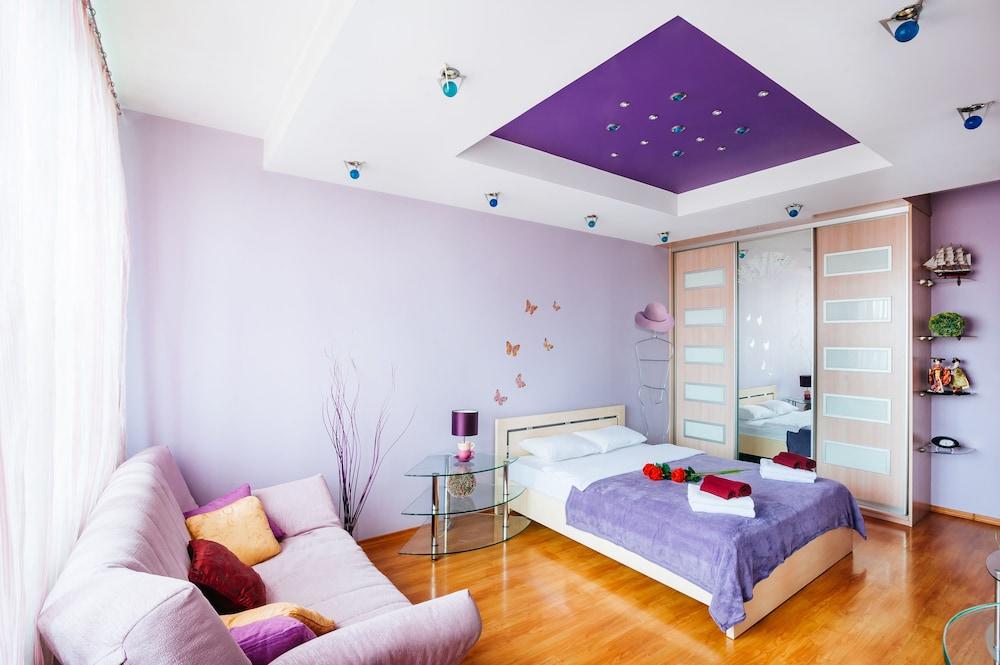 Apartments Victory Square