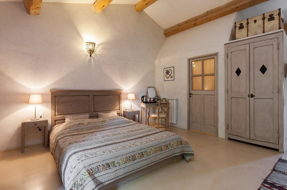 La Louvière des Bruyères