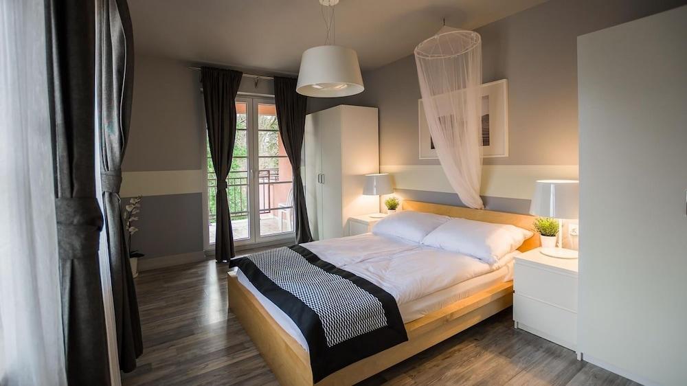 VacationClub - Villa Park Apartments