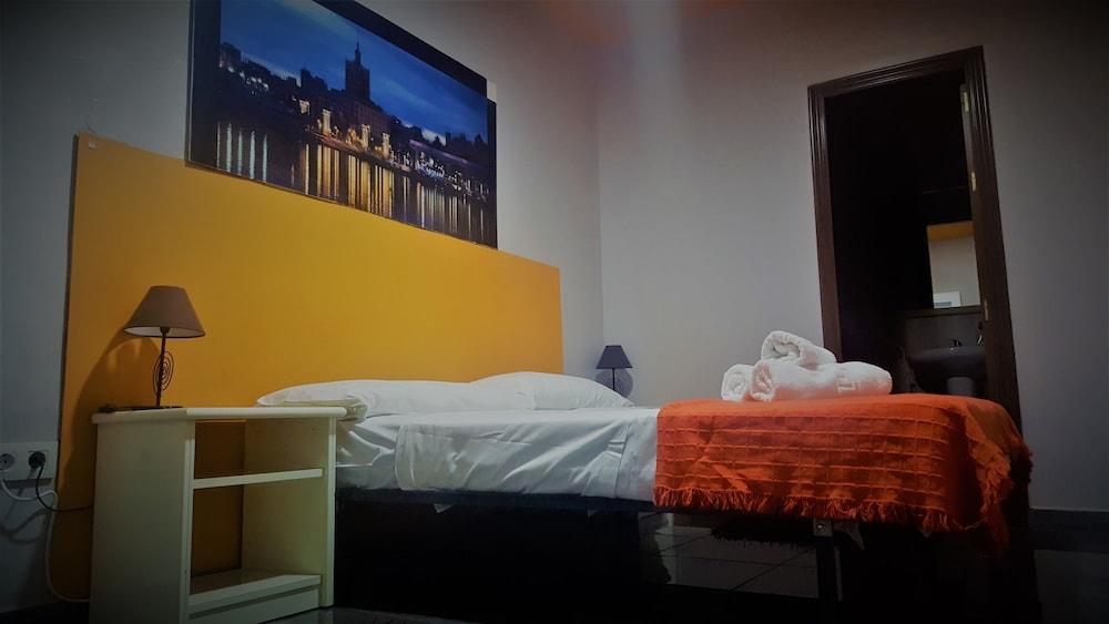 Hostal Ciudad Jardin