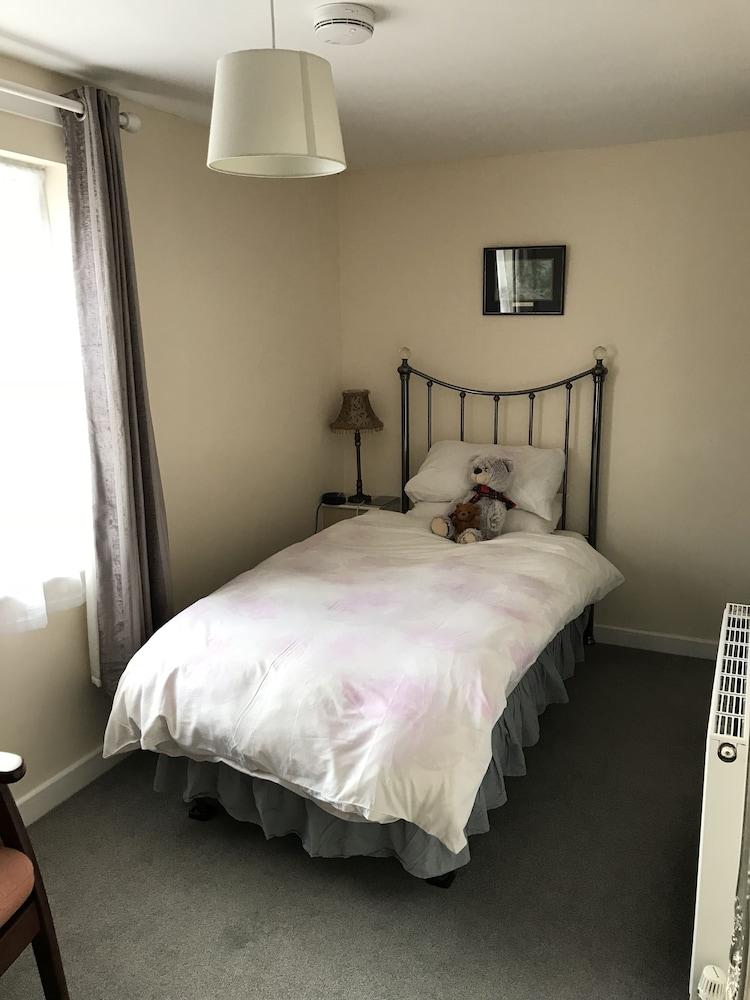 Meadowbrook Cottage B&B