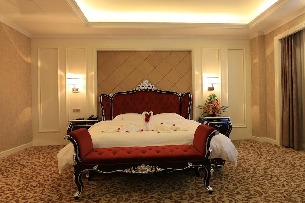 Zhuhai Rongfeng Hotel