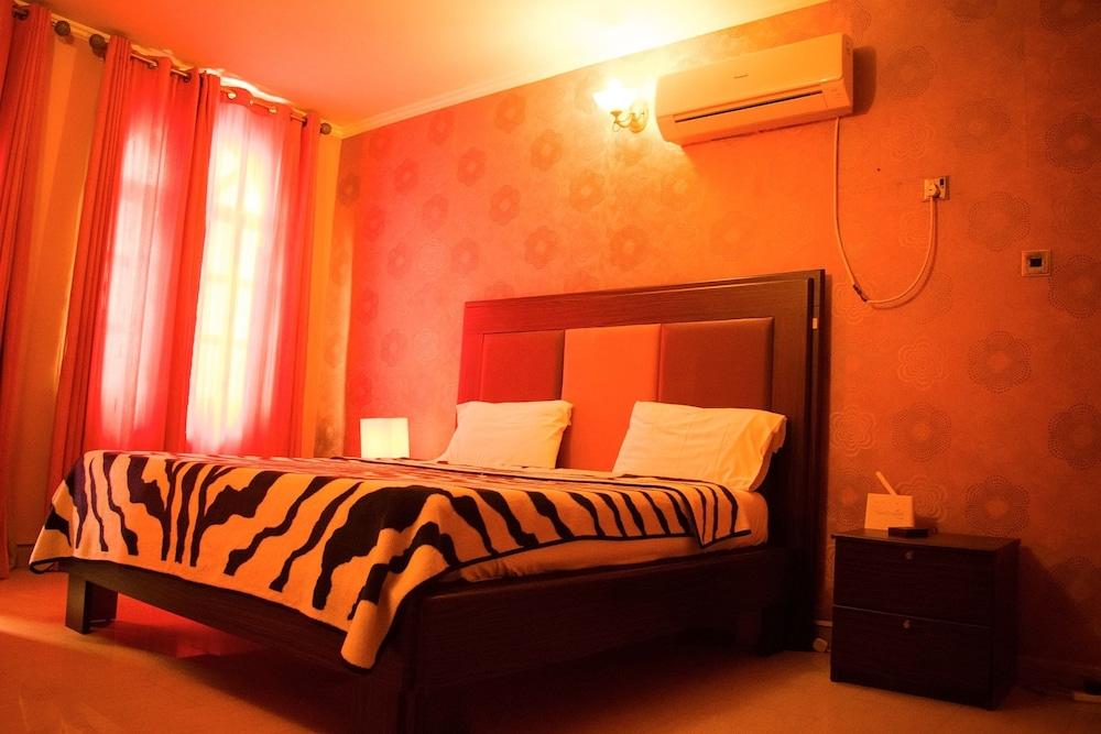 The Stonehouse Hotel