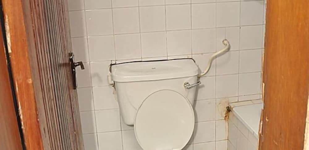 Golden King Apartment Hotel