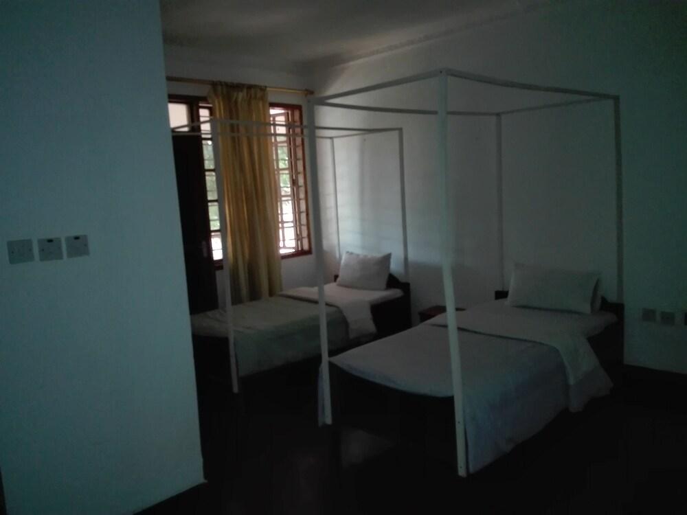 Kilimanjaro Safaris Lodge