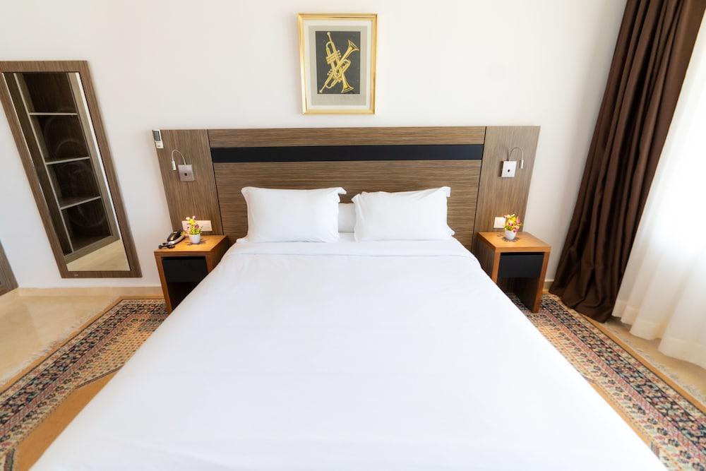Hotel Tanger Med