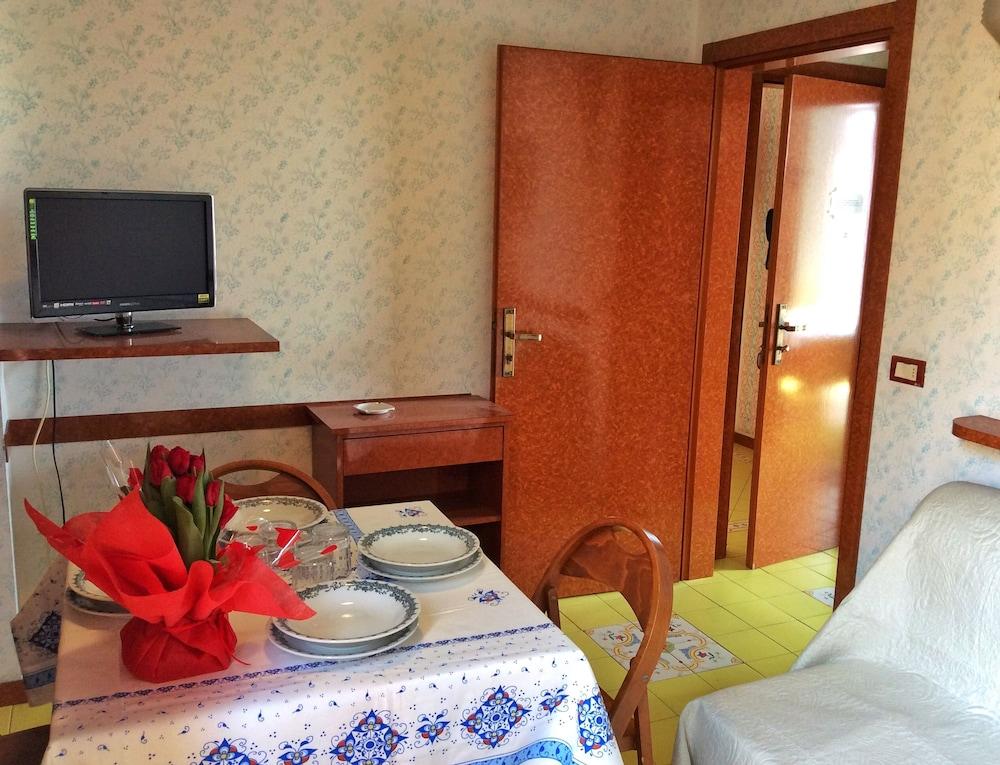 Residence Hotel B&B Rosa