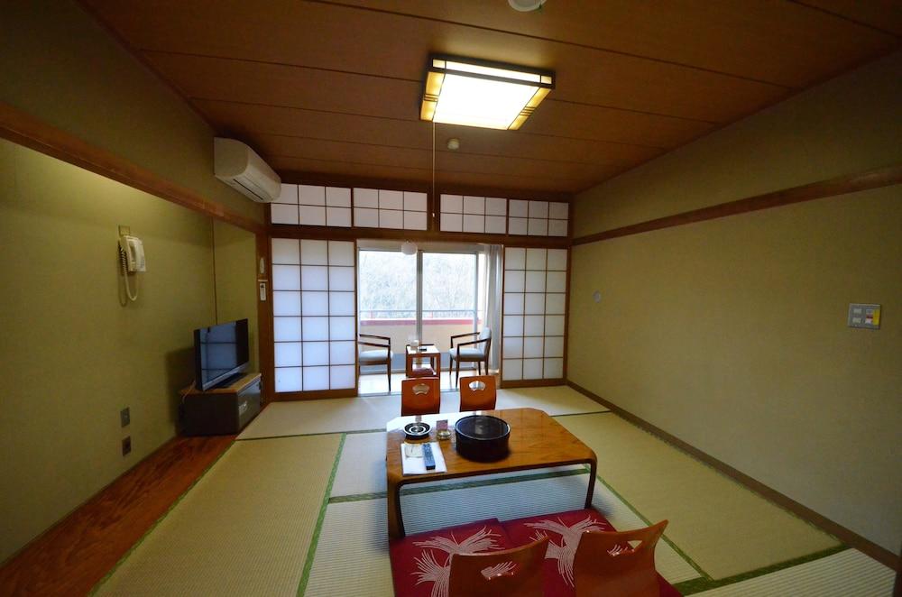 Friendship Heights Yoshimi