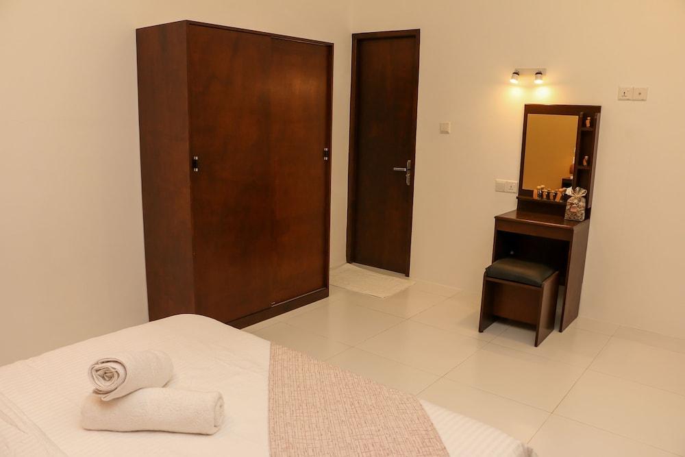 The Castaway Retreat