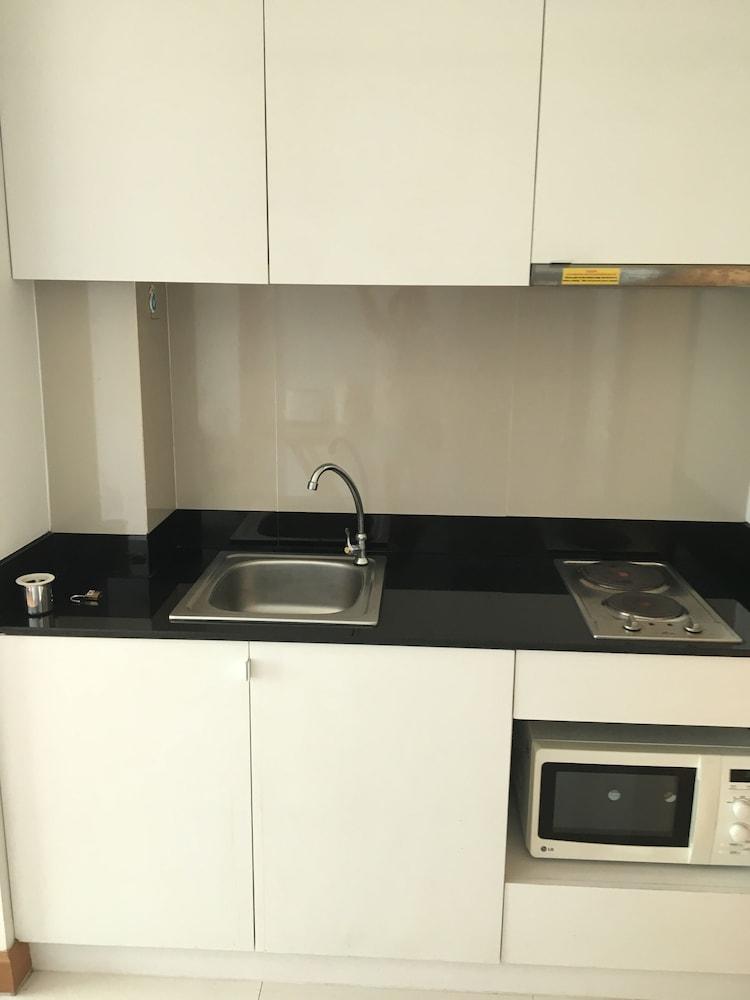 Rocco Hua Hin 512 Condominium