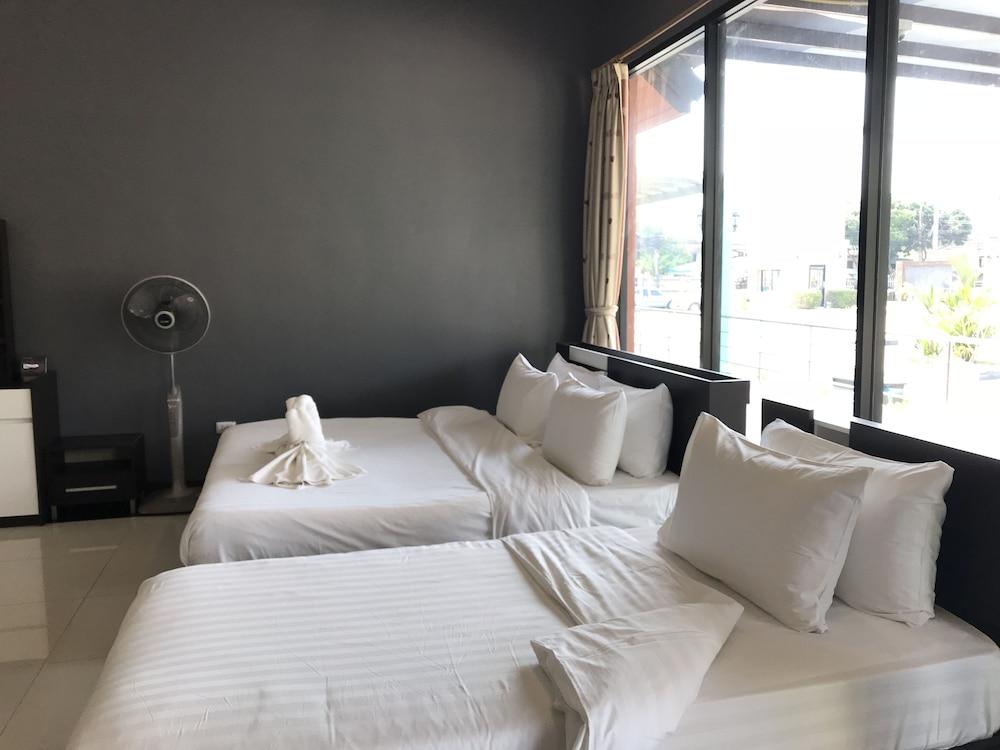 Usotel Waterland Hotel