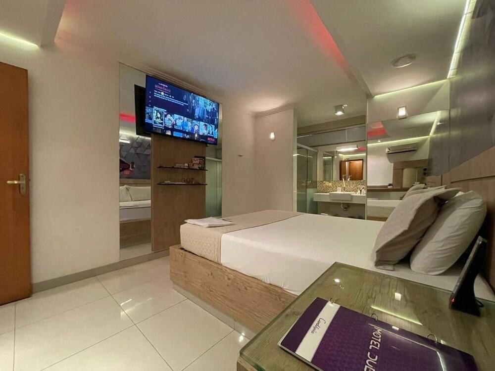 Motel Dubai - Adults Only