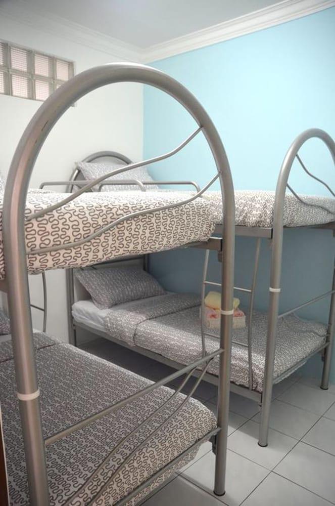 Manis-Manis Cottage Lodge