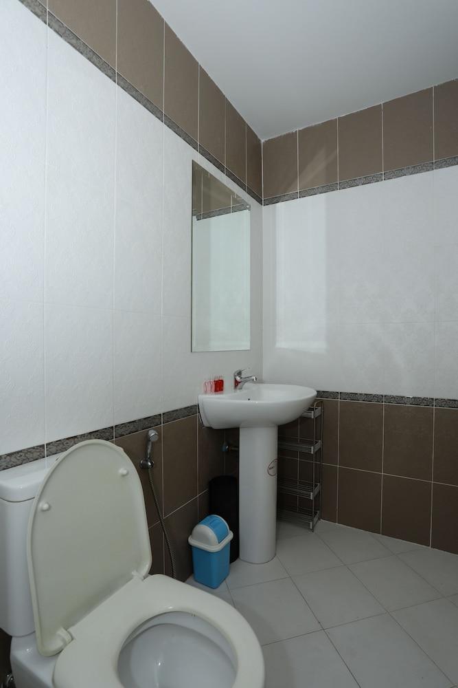 Green Residence Pool Villa