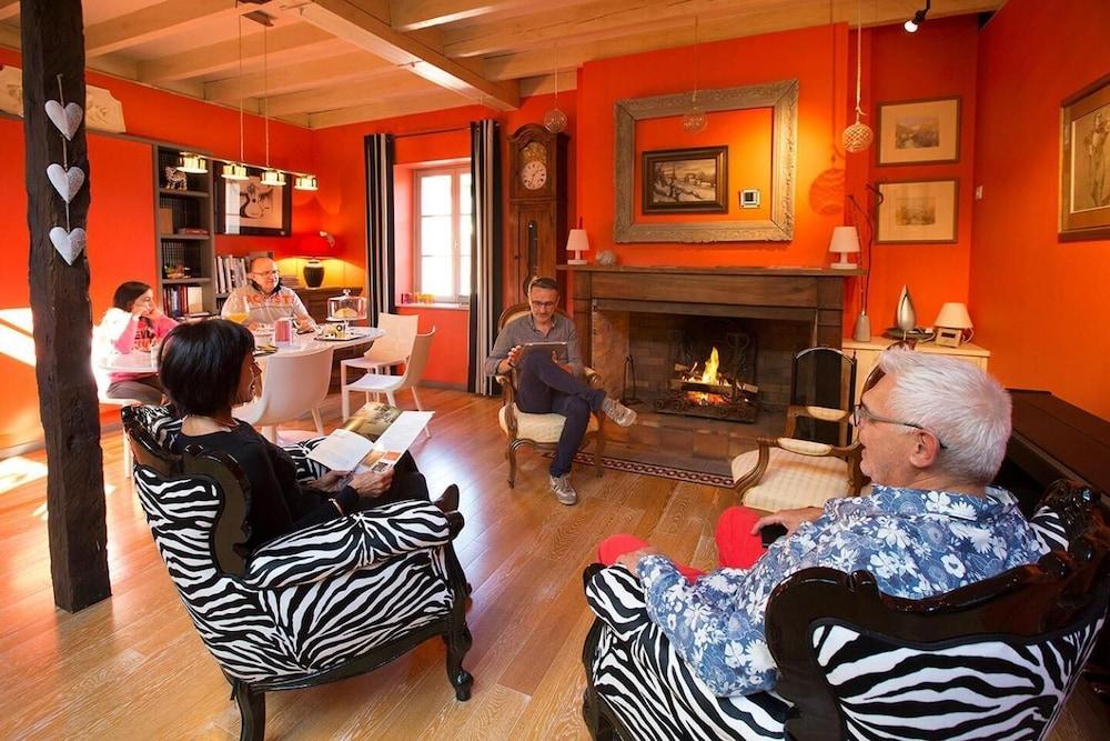 Les Terrasses De La Maison Pago