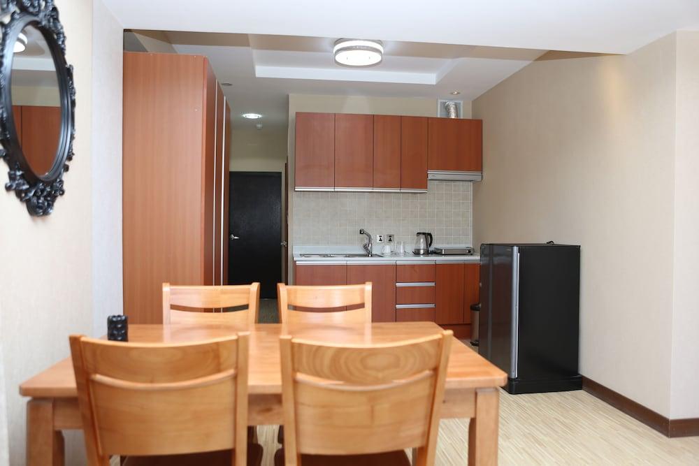 Mount Bogd Apartment