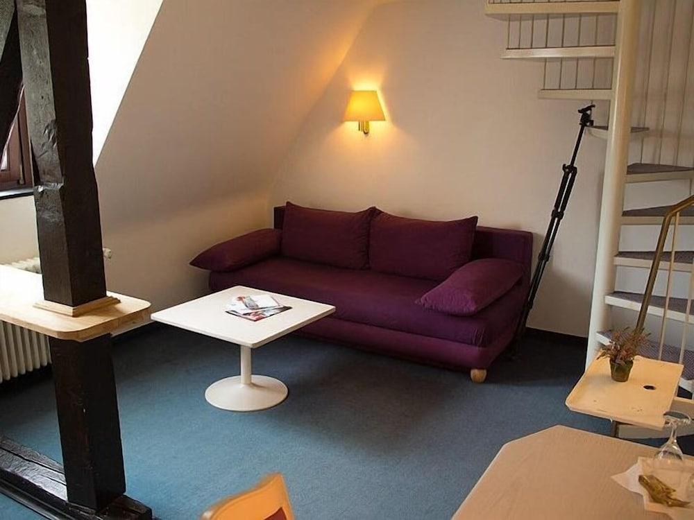 Malteser Komturei Hotel / Restaurant