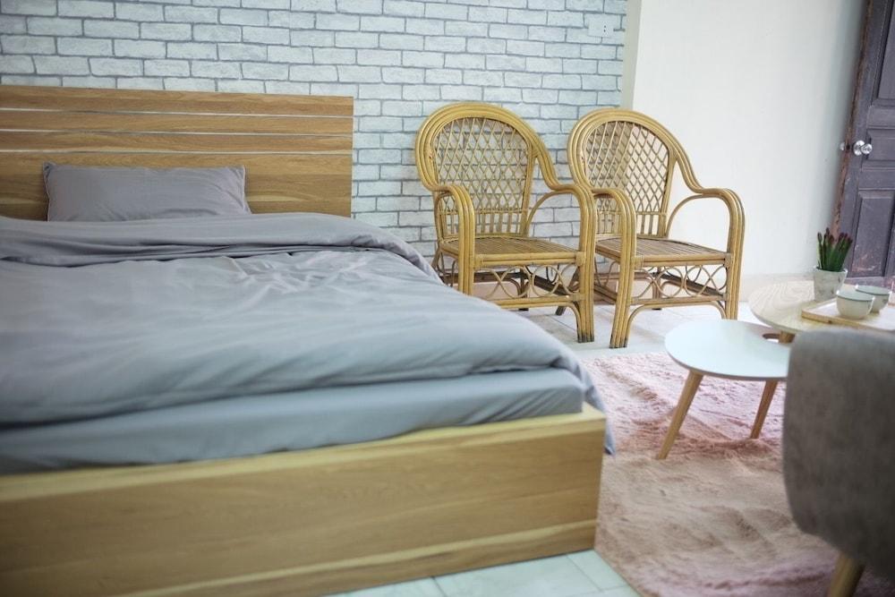 Peony House Trade Hotel II