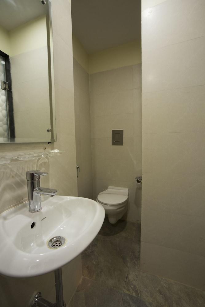 Hotel India International Sitare