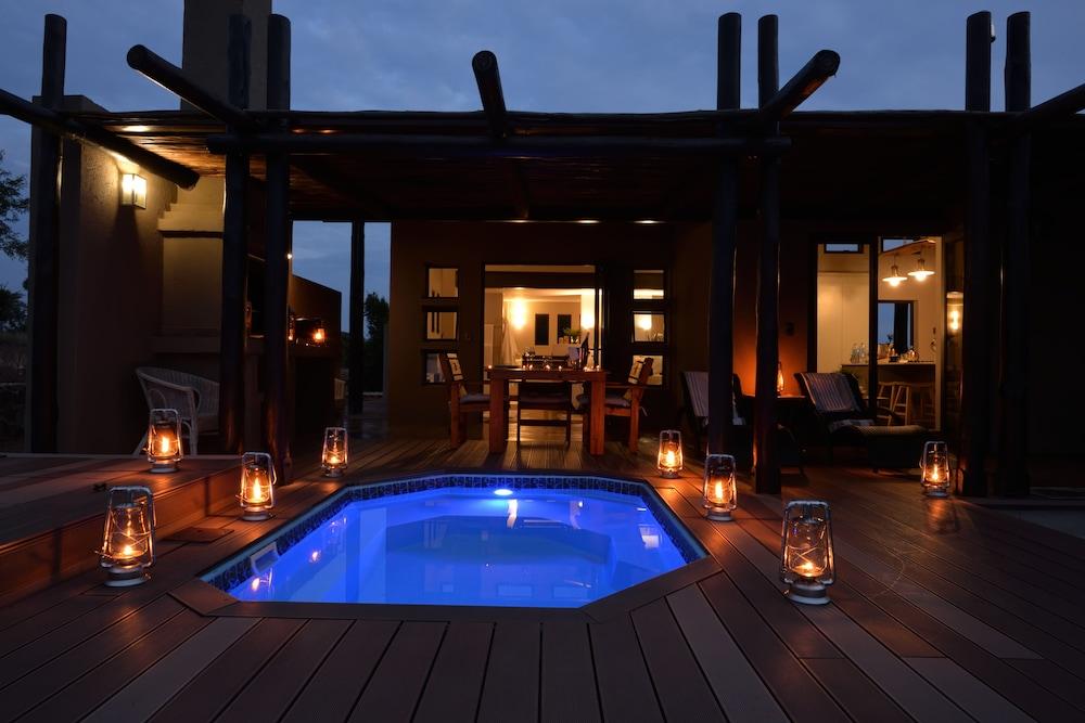 iKhaya LamaDube Game Lodge