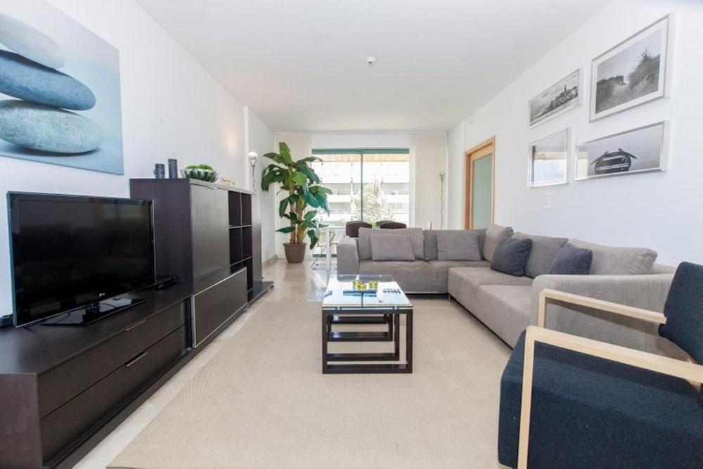 VilamouraSun Aquamar 215