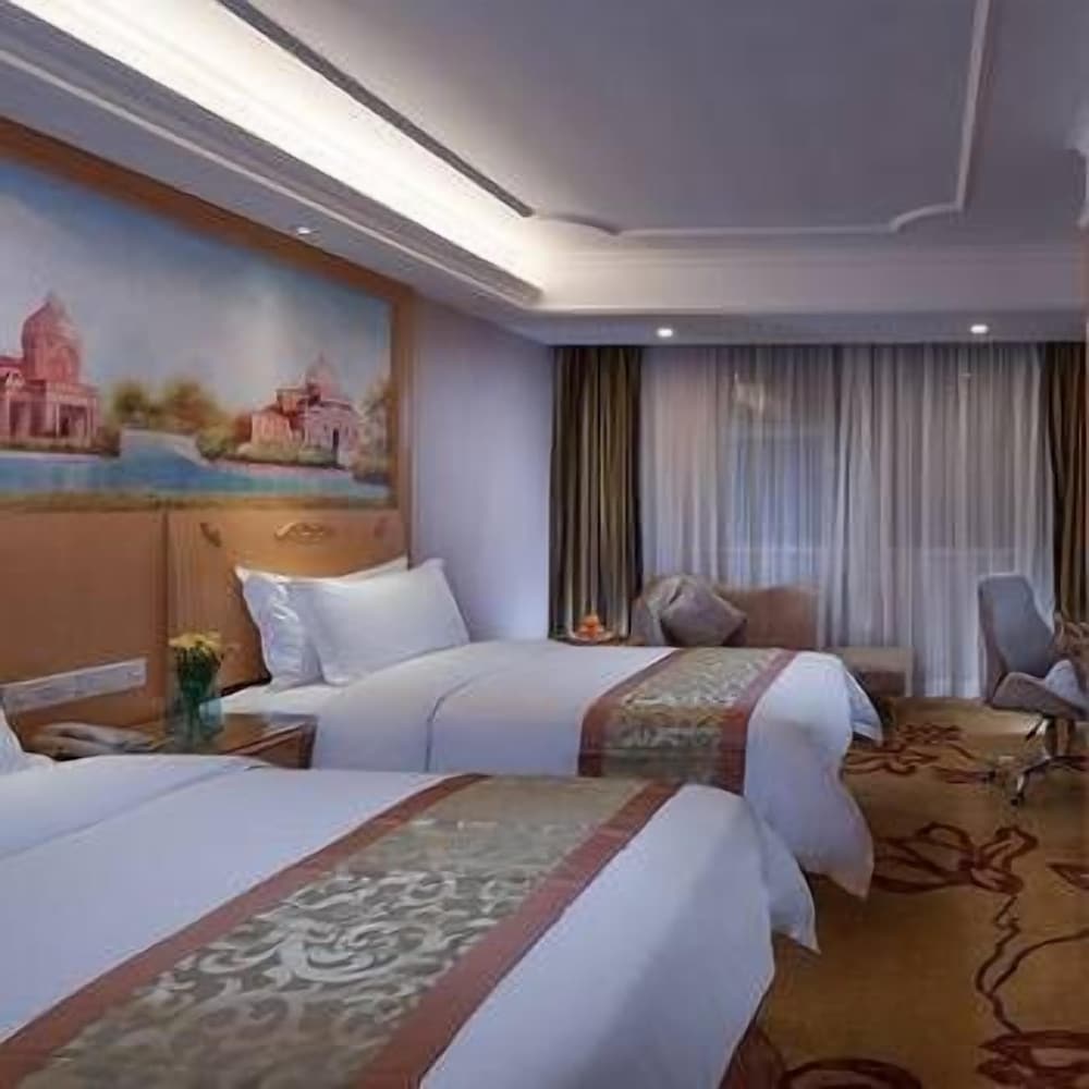 Vienna International Hotel