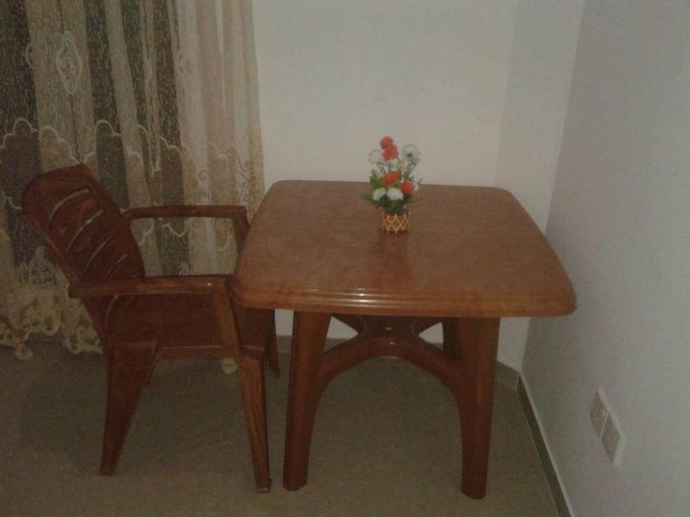 Randi Guest House - Mirissa Beach