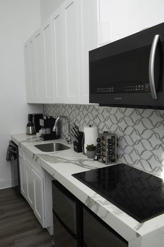 Best Location! 4 BR! Next to French QT by YouRent