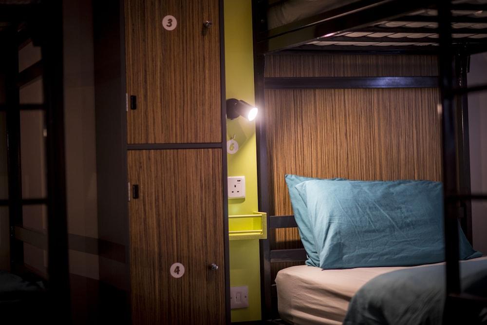 Kick Ass Greyfriars - Adults Only - Hostel