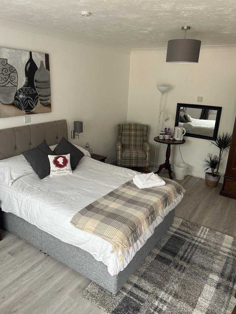 Oliver Twist Country Inn