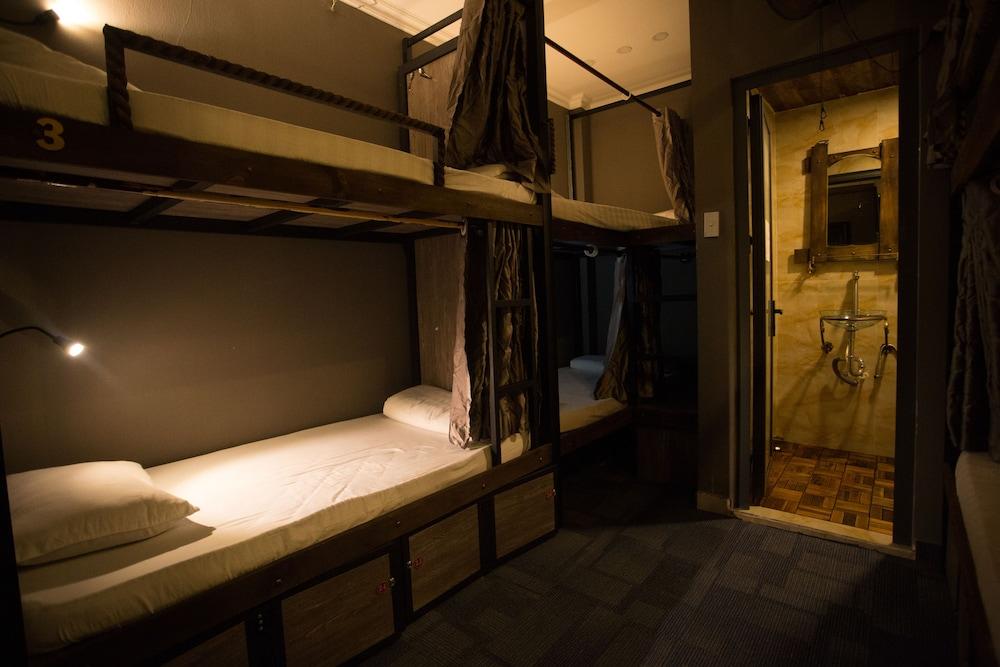 Mobylette Saigon Hostel - Adults only