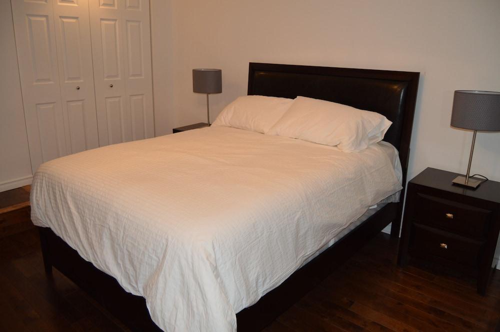 The Rock apartment - mtlFlats