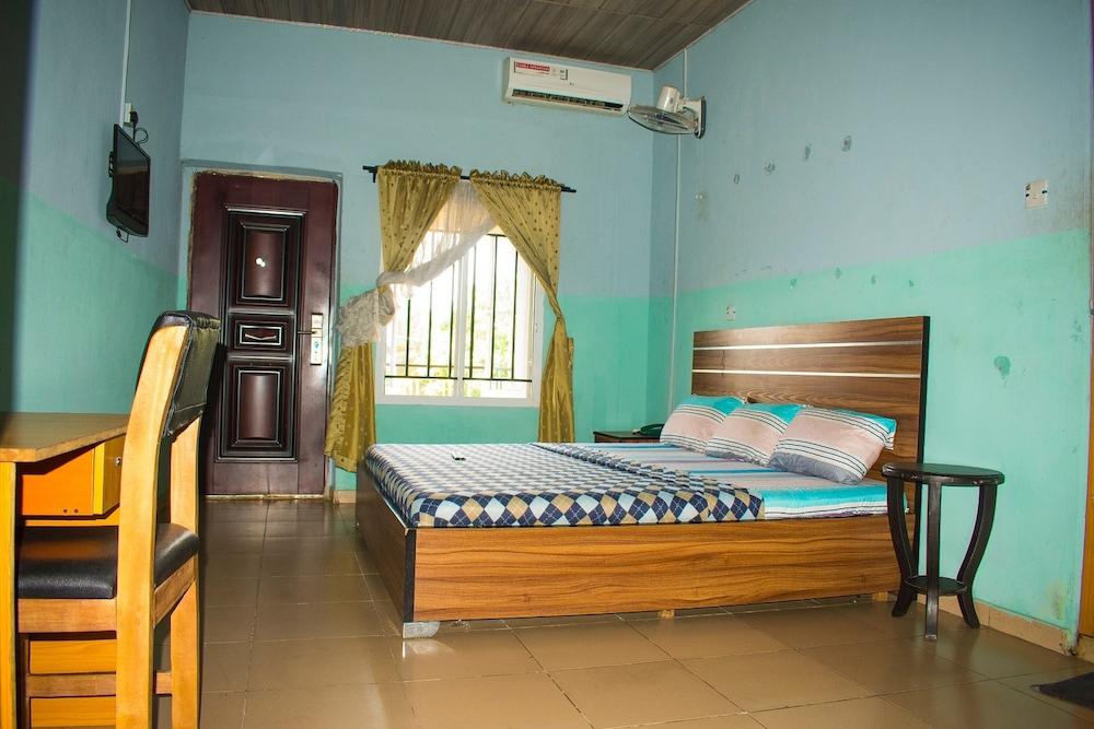 Wemrok Events & Suite