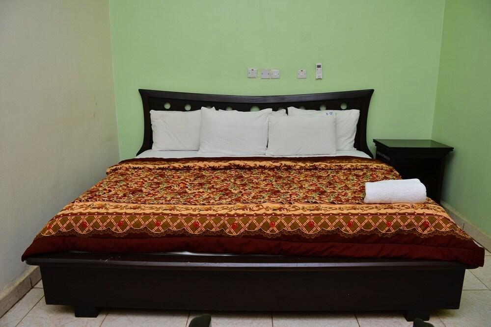 Access International Hotel