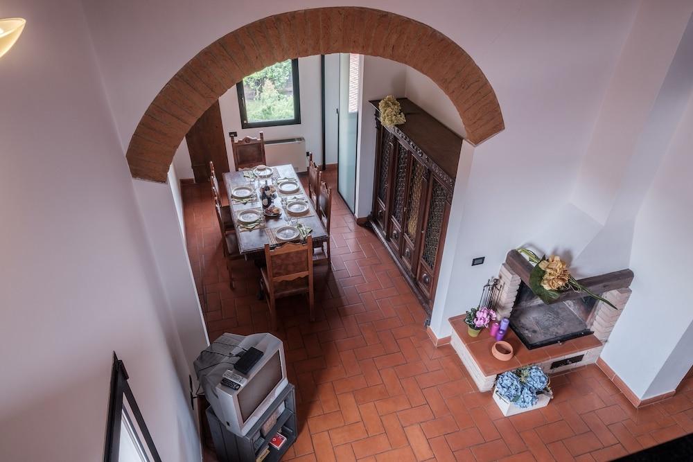 Porcellana Apartment