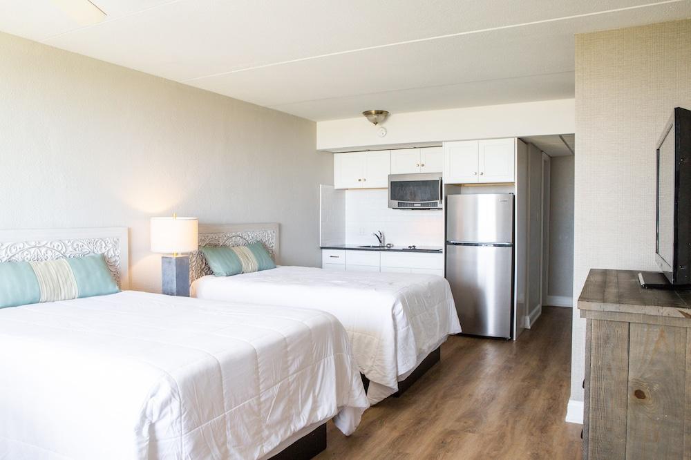 Bristol Plaza Resort Motel