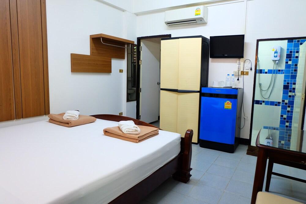 Baan Rao Boutique Residence