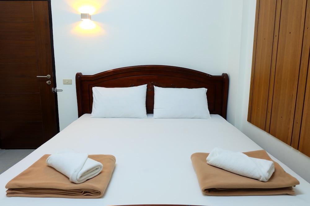 Baan Rao Boutique Residence