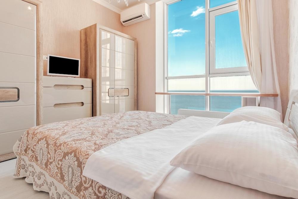 Barkar ArCadia Apartments