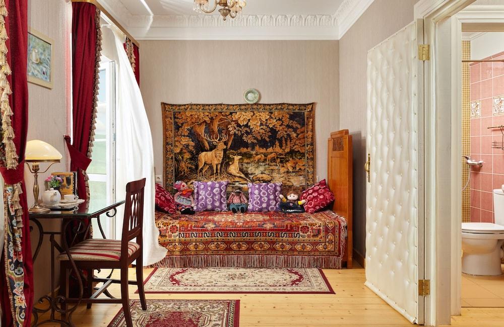 Bogdarnya Hotel by KEYDOM