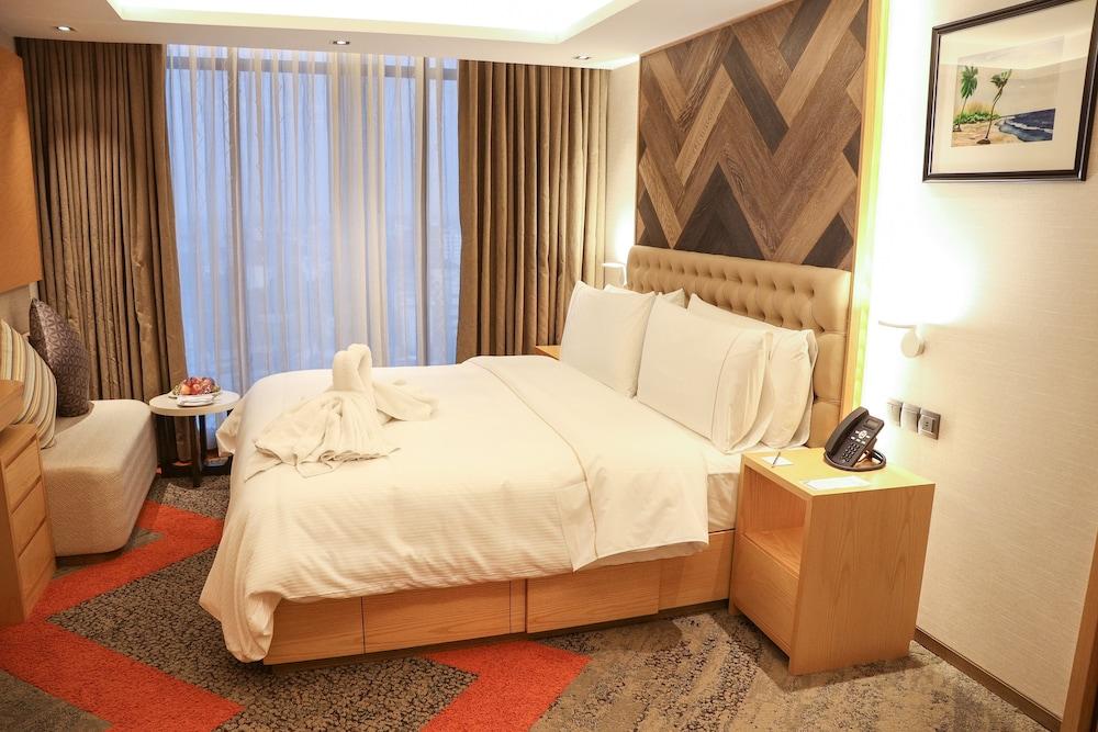 HANSA - A Premium Residence