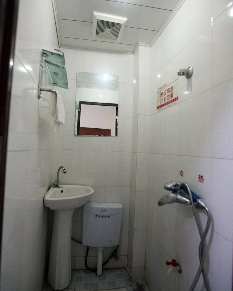 Nanchang Wenying Hotel