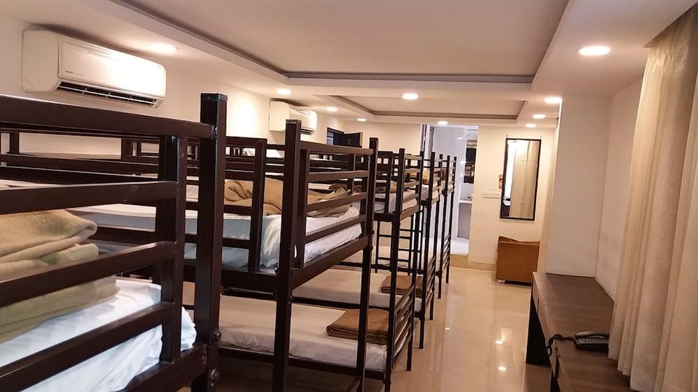 Backpacker The  Orion