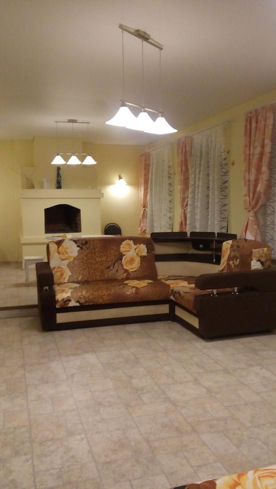 Guesthouse Nadezhda