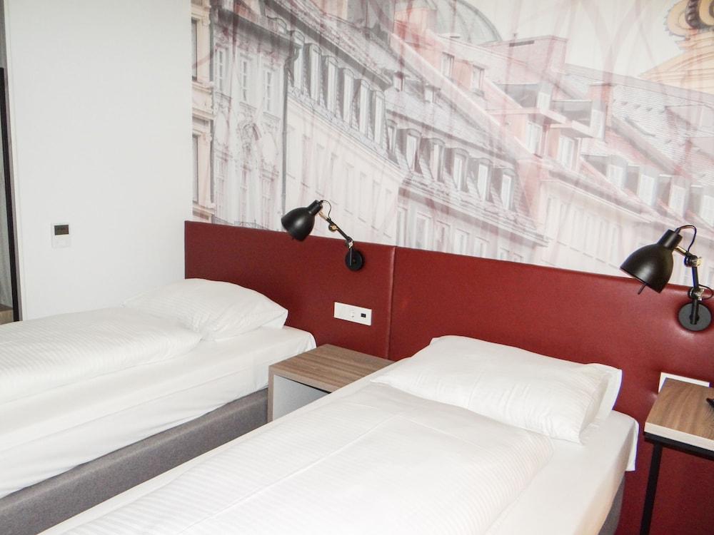 Campanile Muenchen Sendling