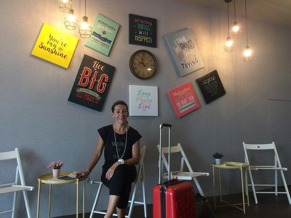 1992 Capsule Hotel - Hostel