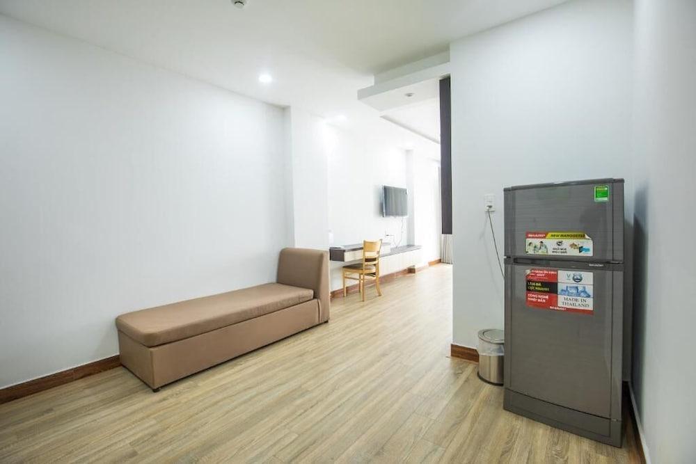 Blue Ocean Beachside Hotel Danang