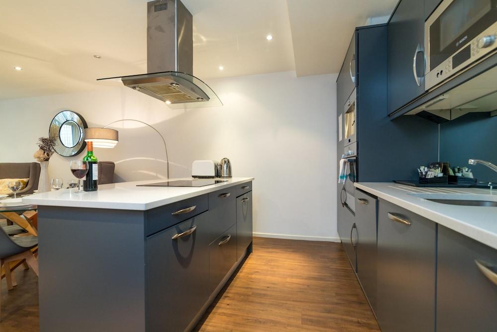 Austin David Apartments - Stylish